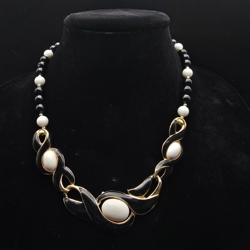 Black White Beaded Necklace Enamel Vintage 1980s Jewelry